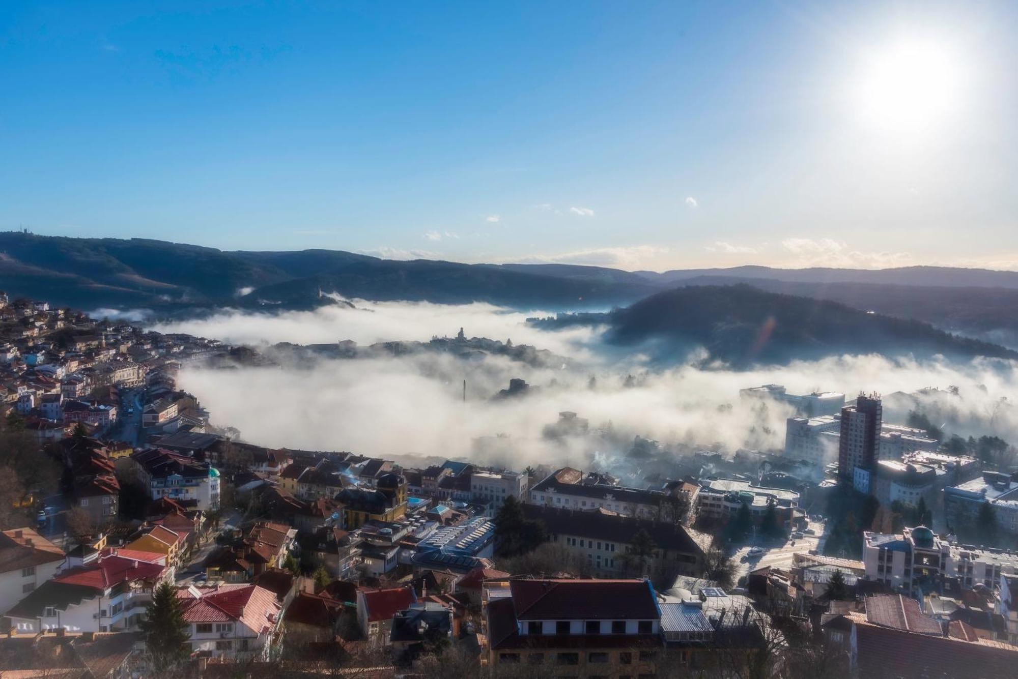 Top Sky View - Studio Panorama Veliko Turnovo Bagian luar foto